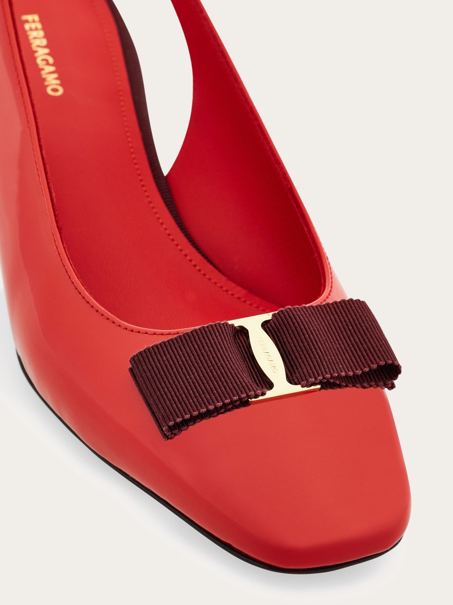 Ferragamo Iconic bow slingback - Image 2